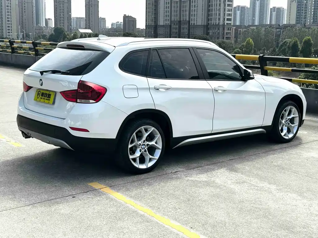 BMW X1 — миниатюра 6