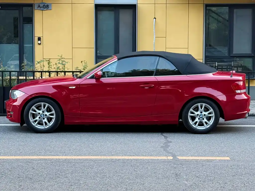 BMW 1 Series (Import) — миниатюра 5