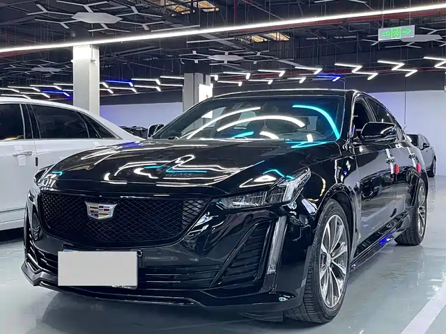 CADILLAC  CT5 2022
