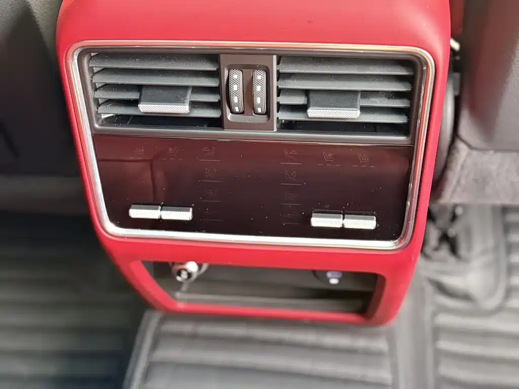 PORSCHE CAYENNE NEW ENERGY