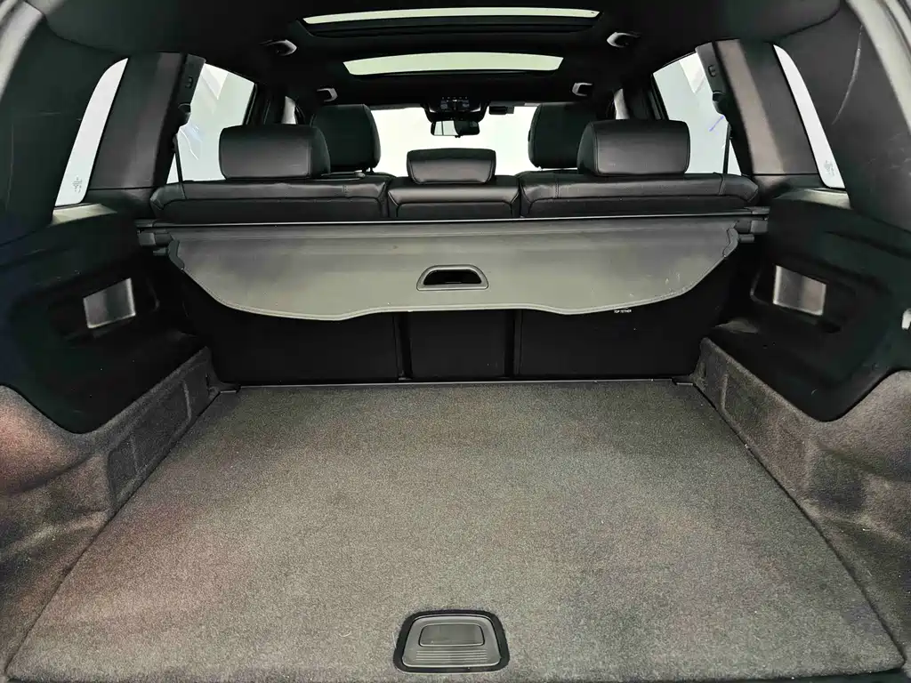 Mercedes-Benz EQB — миниатюра 8