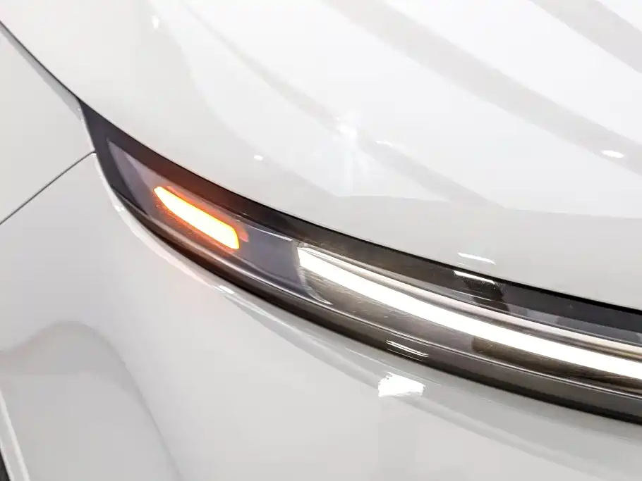 Li Auto Li L6 — миниатюра 20