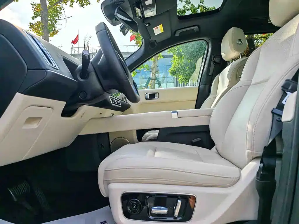 Li Auto Li L8 — миниатюра 3
