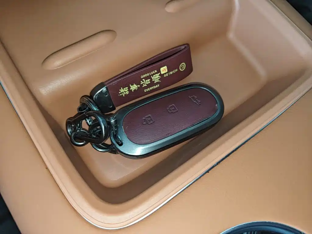 Li Auto Li L6 — миниатюра 9