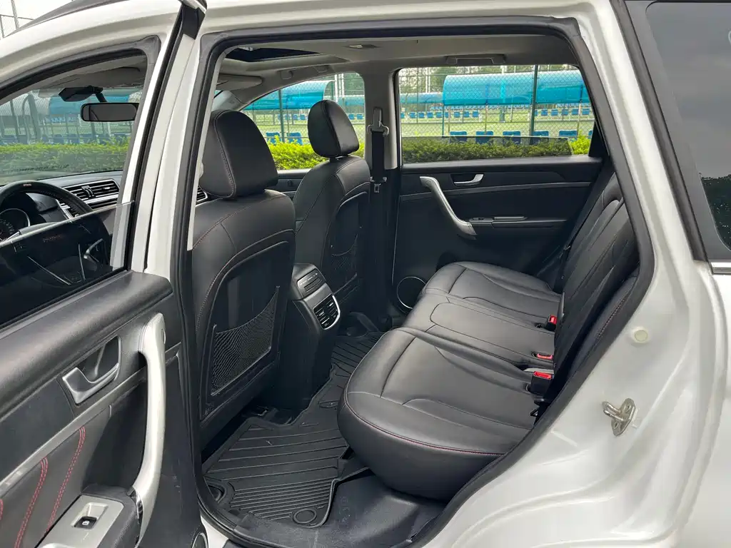Haval H6 2015 Sport 1.5T AT Luxury