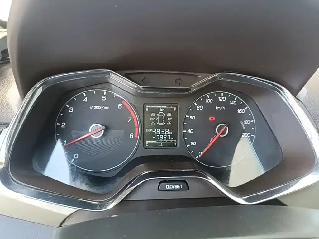 Baojun 310W — миниатюра 12