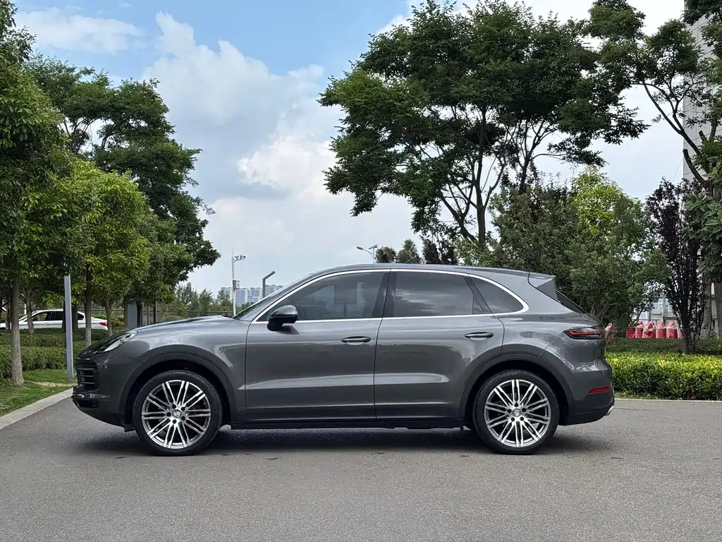 Porsche Cayenne 2019 Cayenne 3.0T