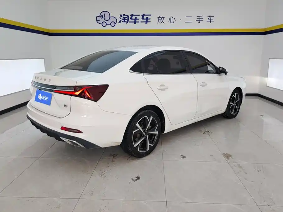 Roewe i5 — миниатюра 3