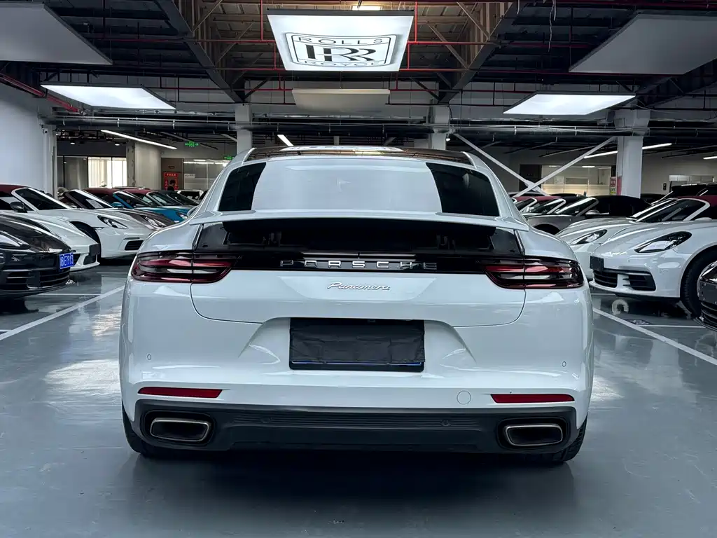 Porsche Panamera — миниатюра 26