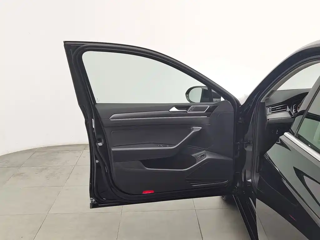Volkswagen Magotan — миниатюра 8