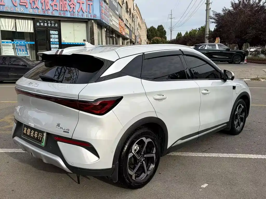 BYD Yuan Plus — миниатюра 6