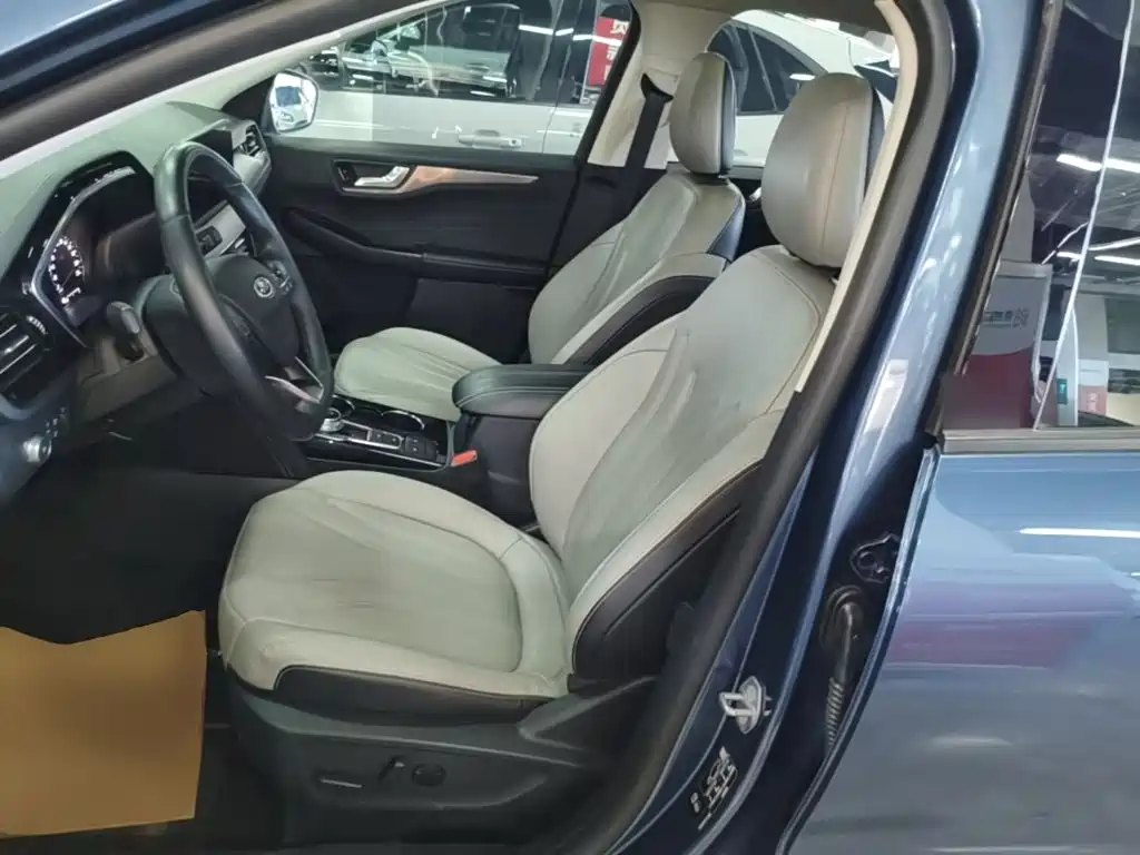 Ford Escape — миниатюра 15