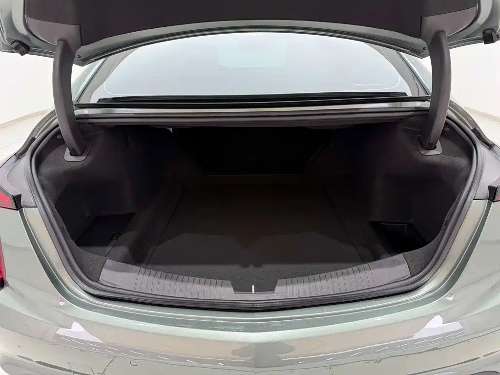 Cadillac CT5 — миниатюра 29