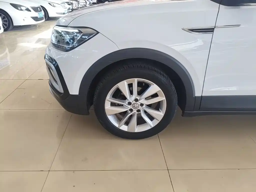 Volkswagen T-Cross — миниатюра 23