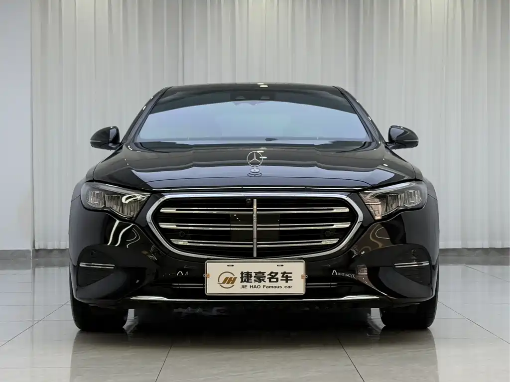 Mercedes-Benz E-Class E 2025 E 300 L Fashion