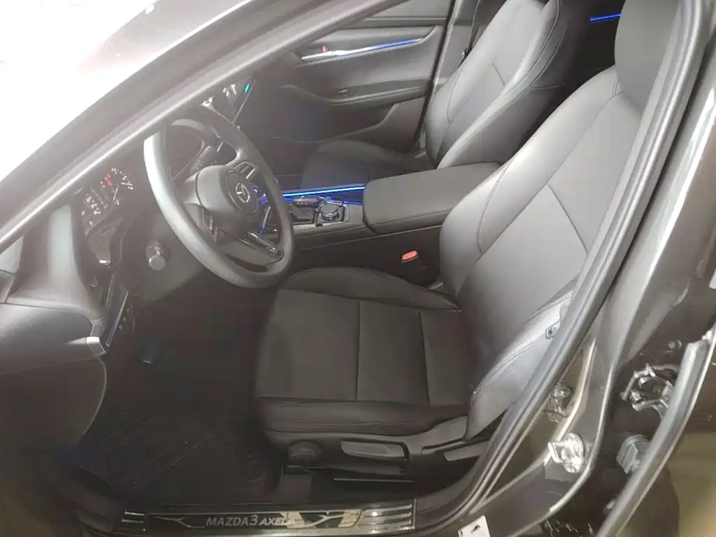 Mazda 3 Axela — миниатюра 15
