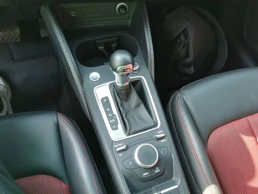 Audi Q2L — миниатюра 14