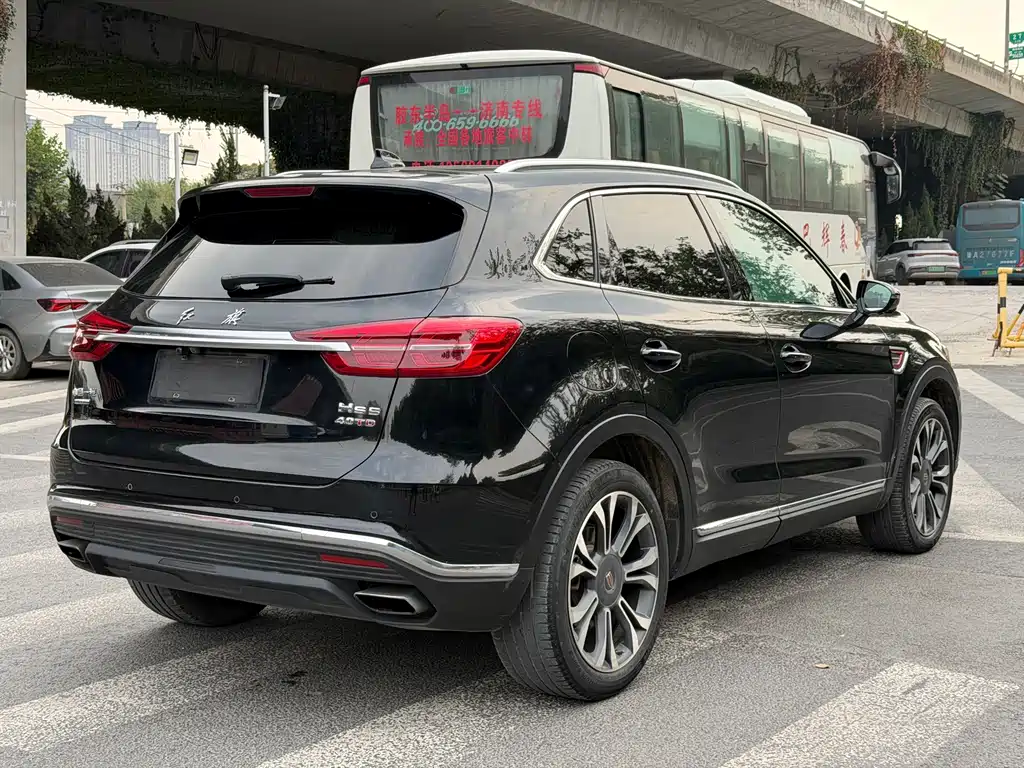 Hongqi Hongqi HS5 — миниатюра 4