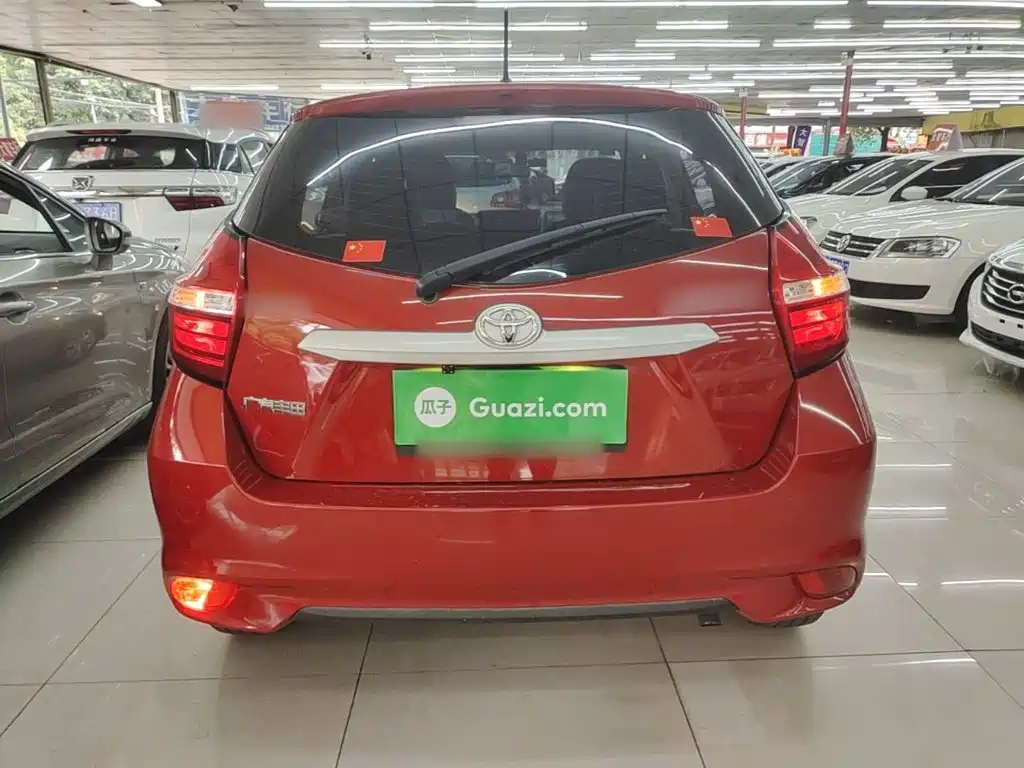 Toyota Yaris L — миниатюра 6