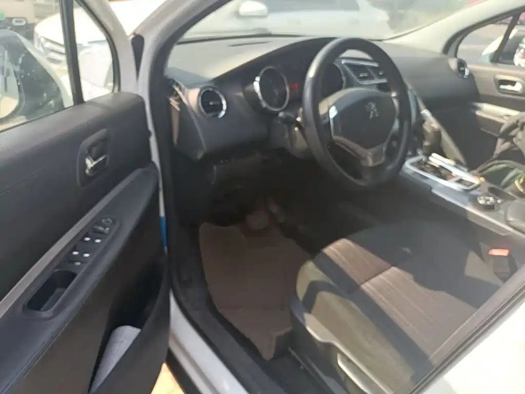 Peugeot 3008 — миниатюра 16