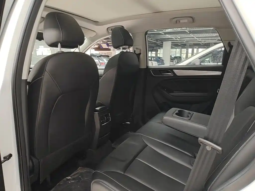 Roewe RX5 — миниатюра 17