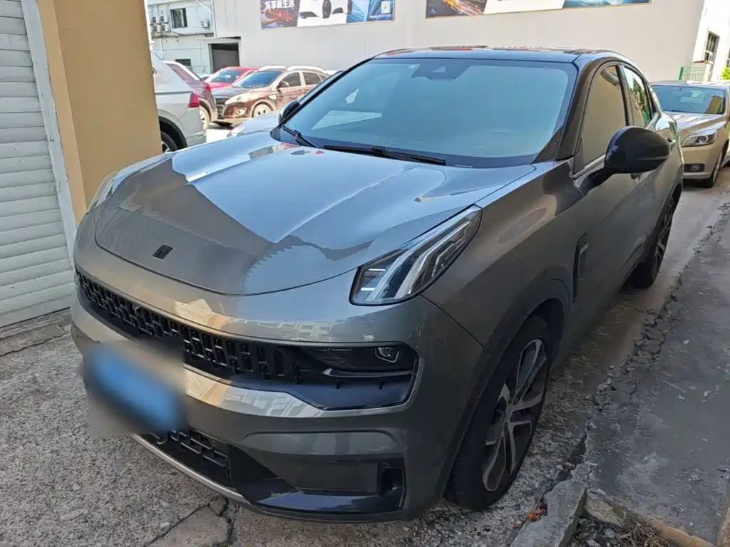 Lynk & Co 05 — миниатюра 2