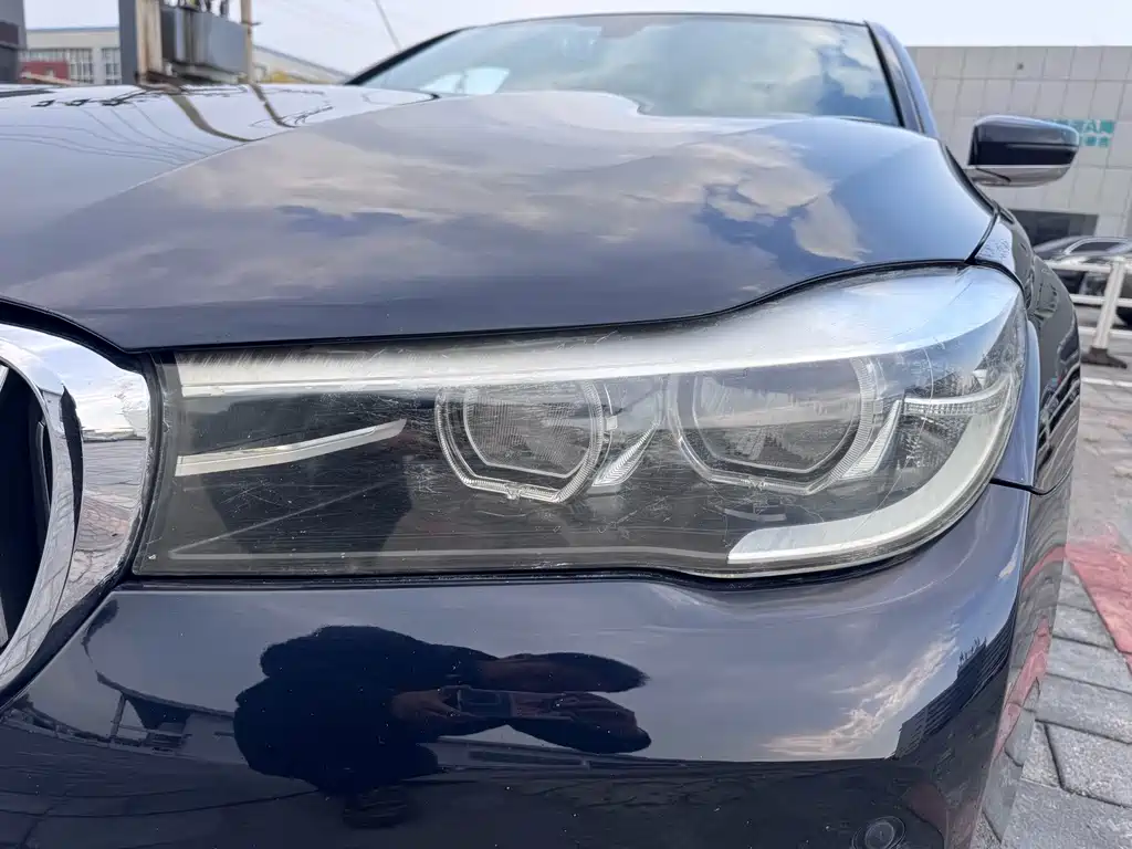 BMW 7 Series — миниатюра 19