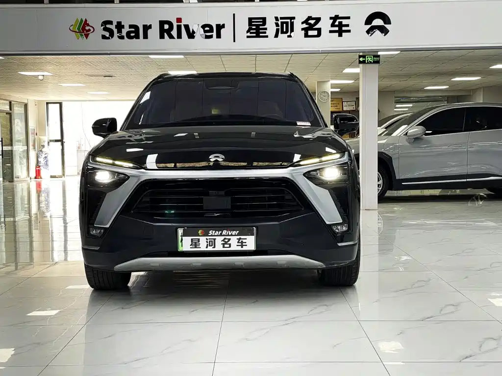 NIO ES8 — миниатюра 2