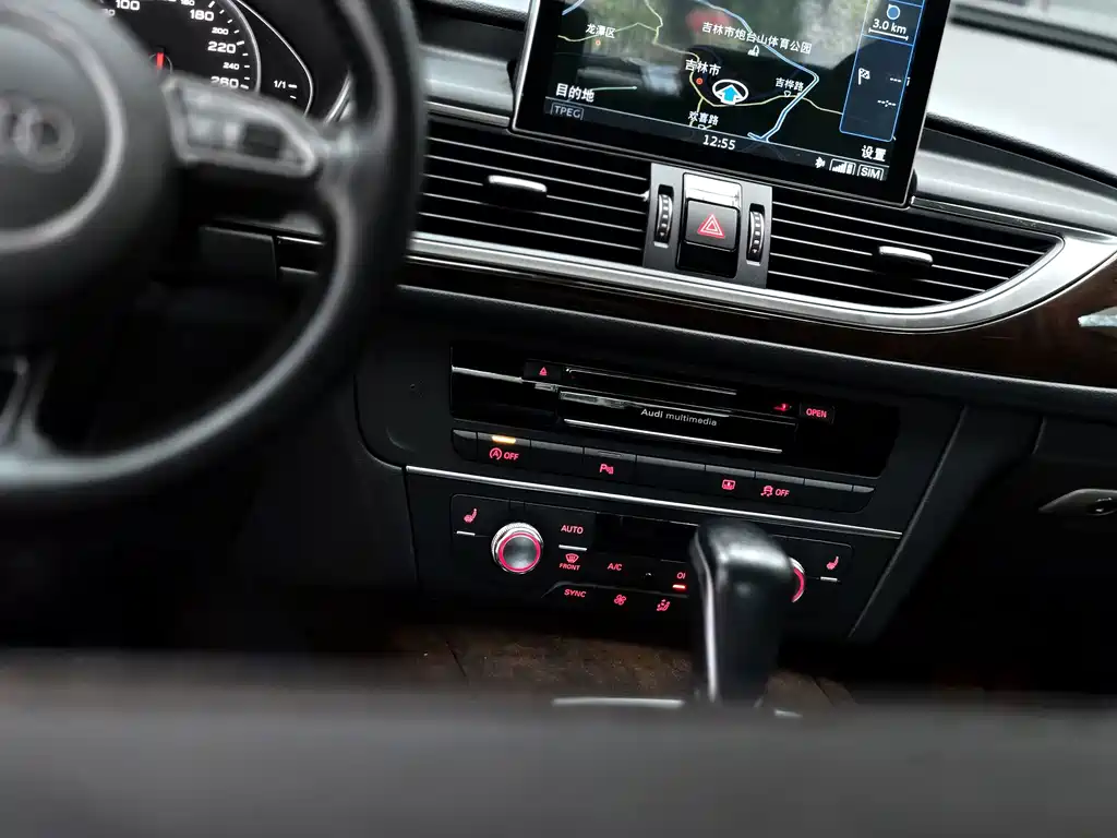 Audi A6L — миниатюра 13