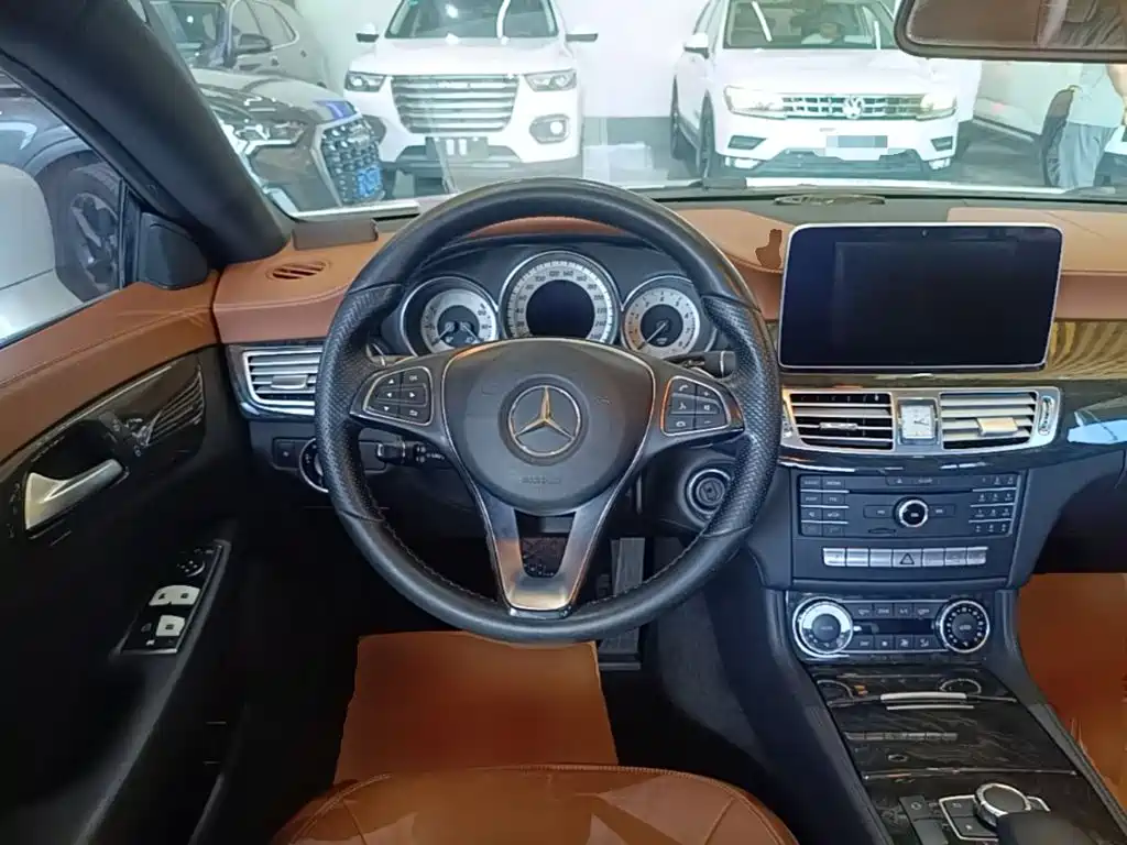 Mercedes-Benz CLS — миниатюра 11