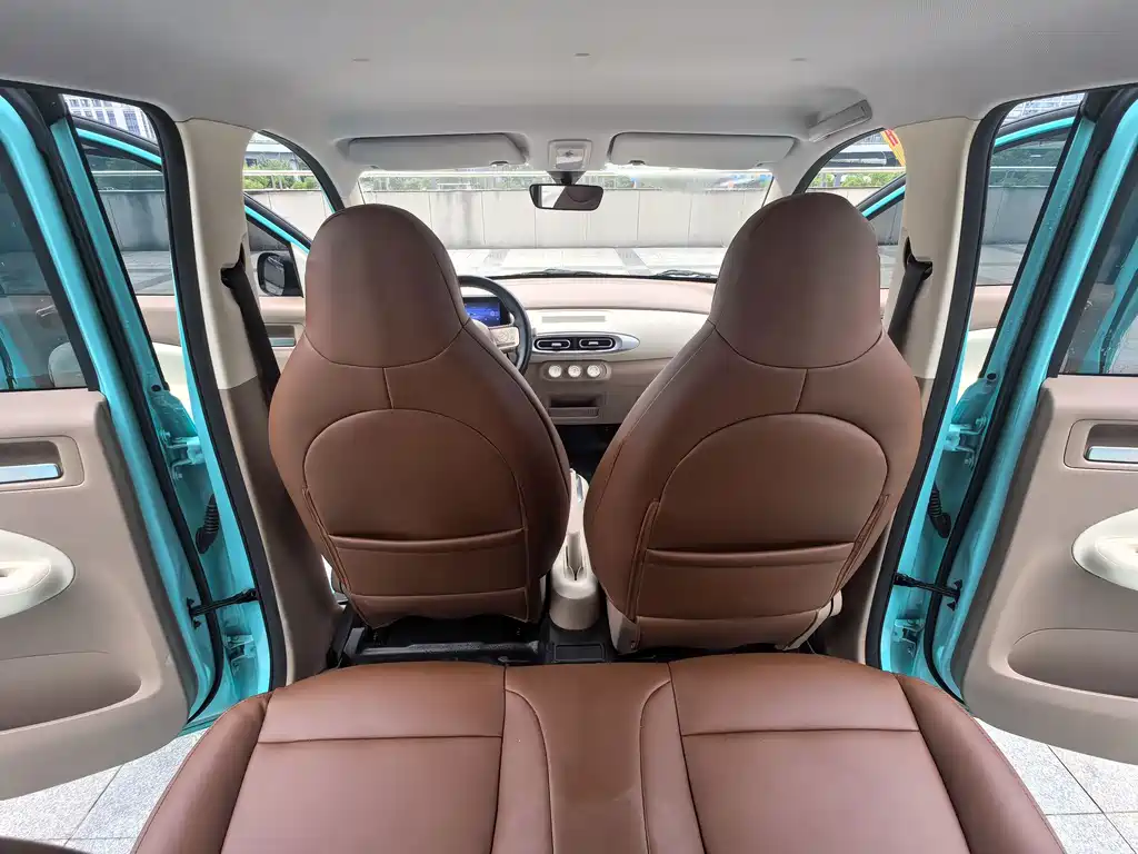 Wuling MINIEV — миниатюра 13
