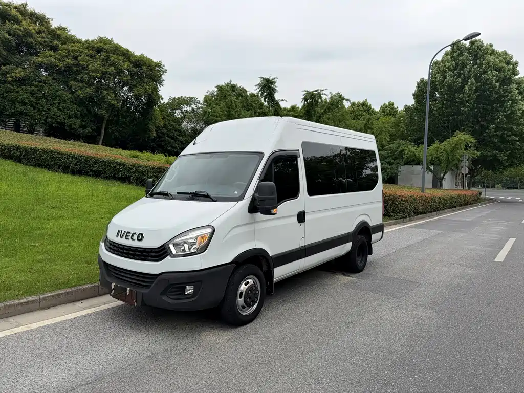 Купить IVECO Ousheng