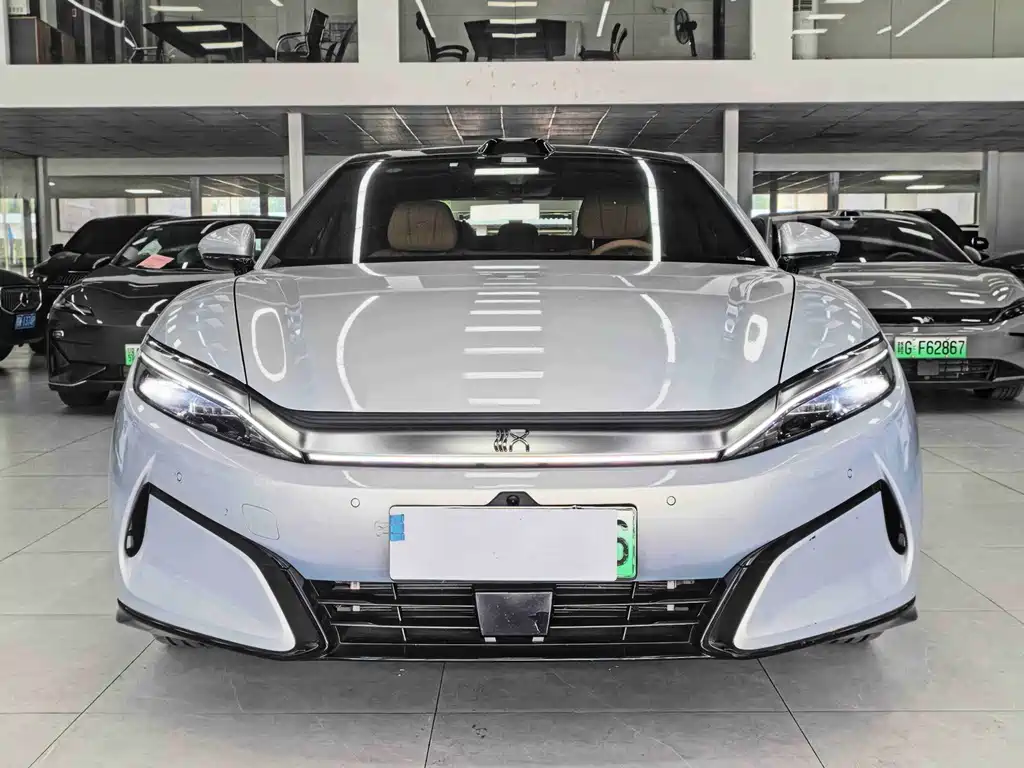 BYD Han L — миниатюра 2