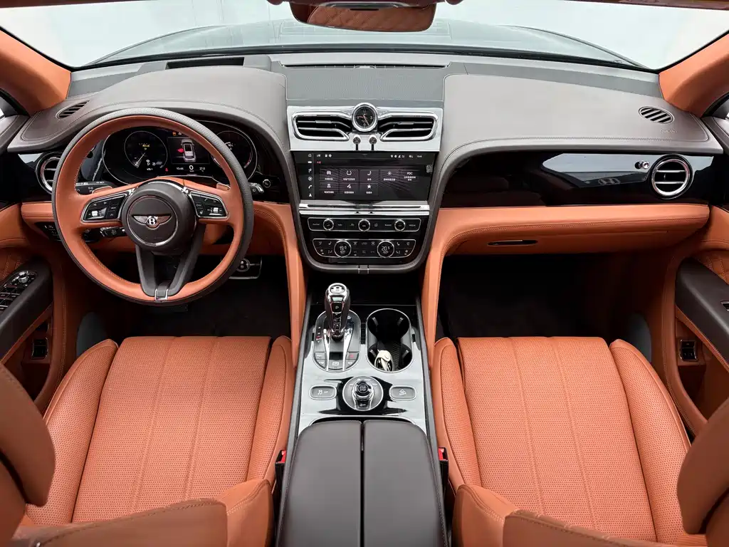 Bentley Bentayga — миниатюра 6