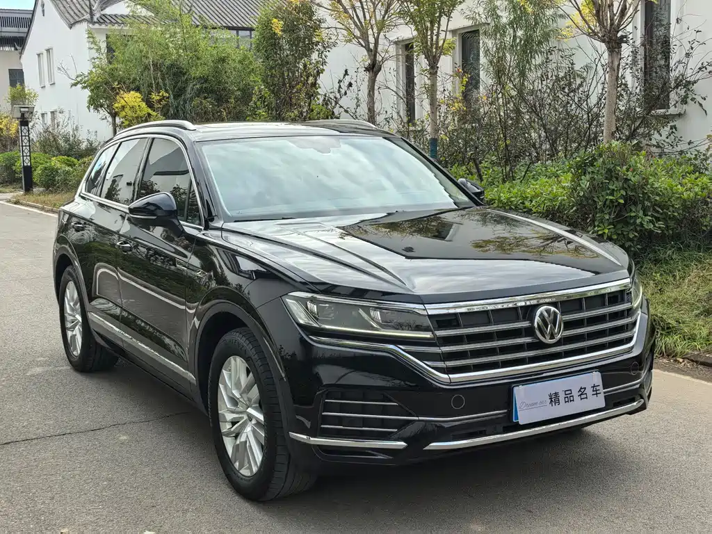 Volkswagen Touareg — миниатюра 3
