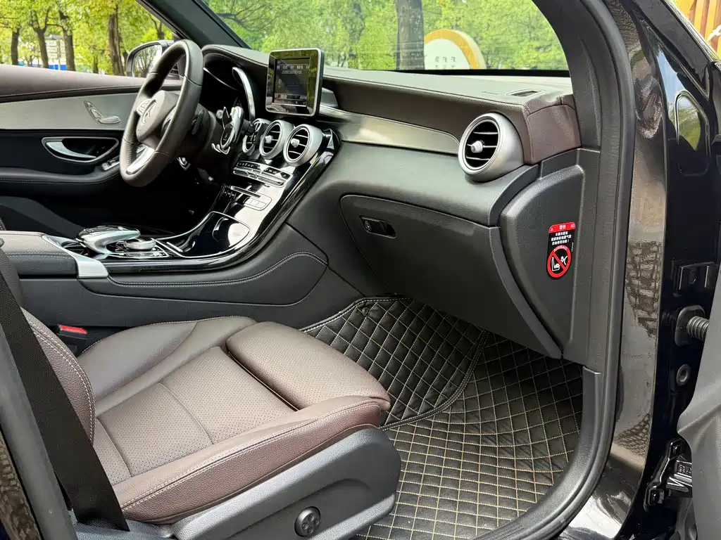 Mercedes-Benz GLC — миниатюра 15