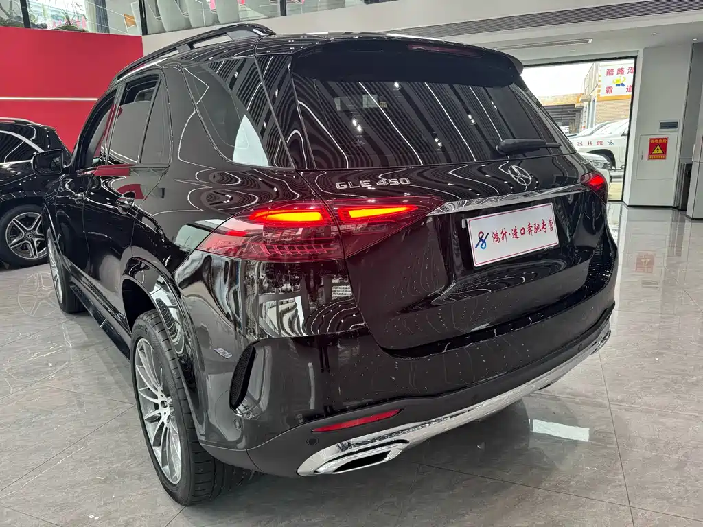 Mercedes-Benz GLE (Import) — миниатюра 24