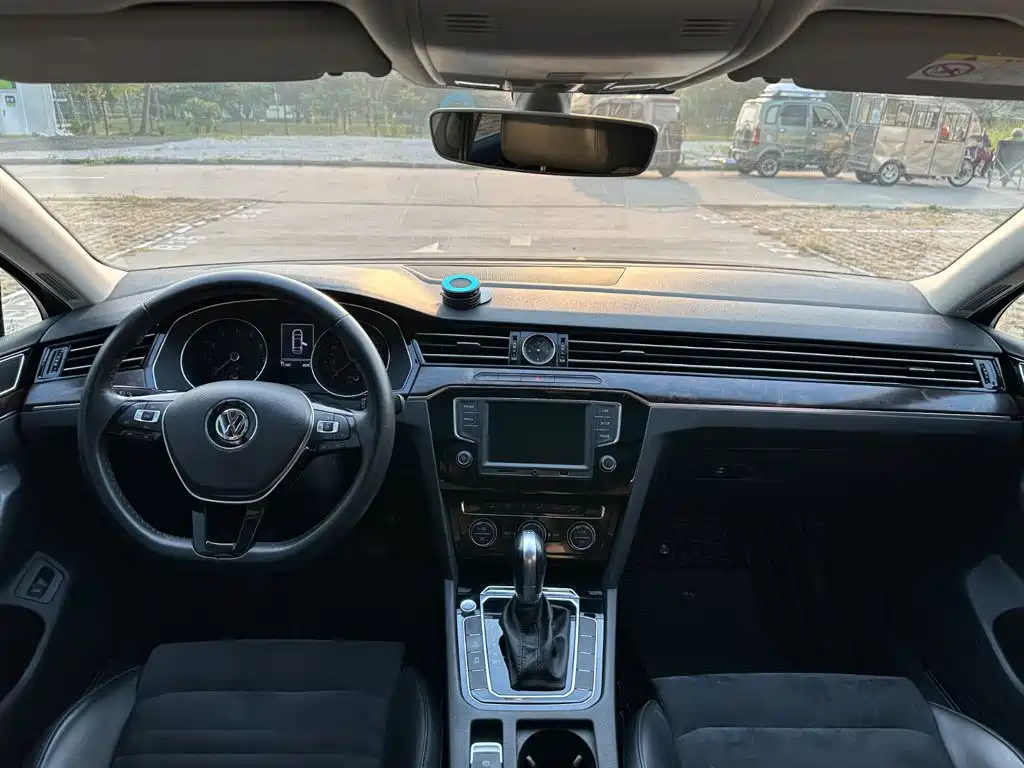 Volkswagen Magotan — миниатюра 10
