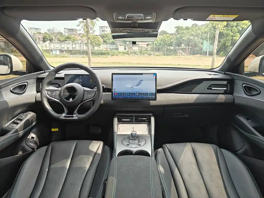 BYD SEAL 06 NEW ENERGY