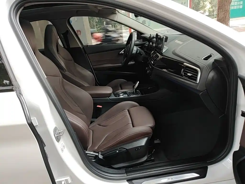 BMW 1 Series — миниатюра 25