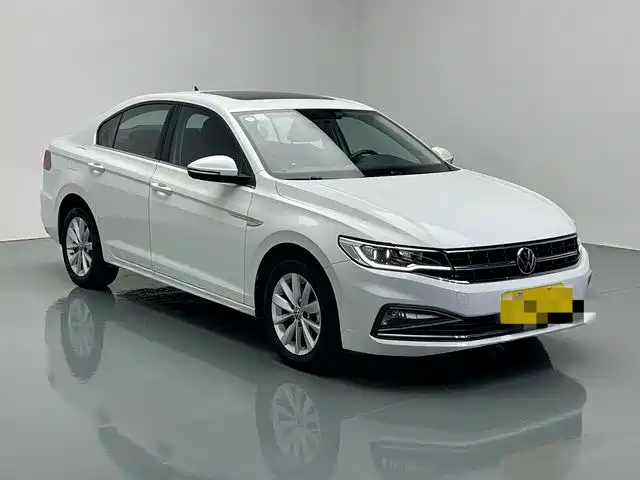 Volkswagen Bora — миниатюра 3