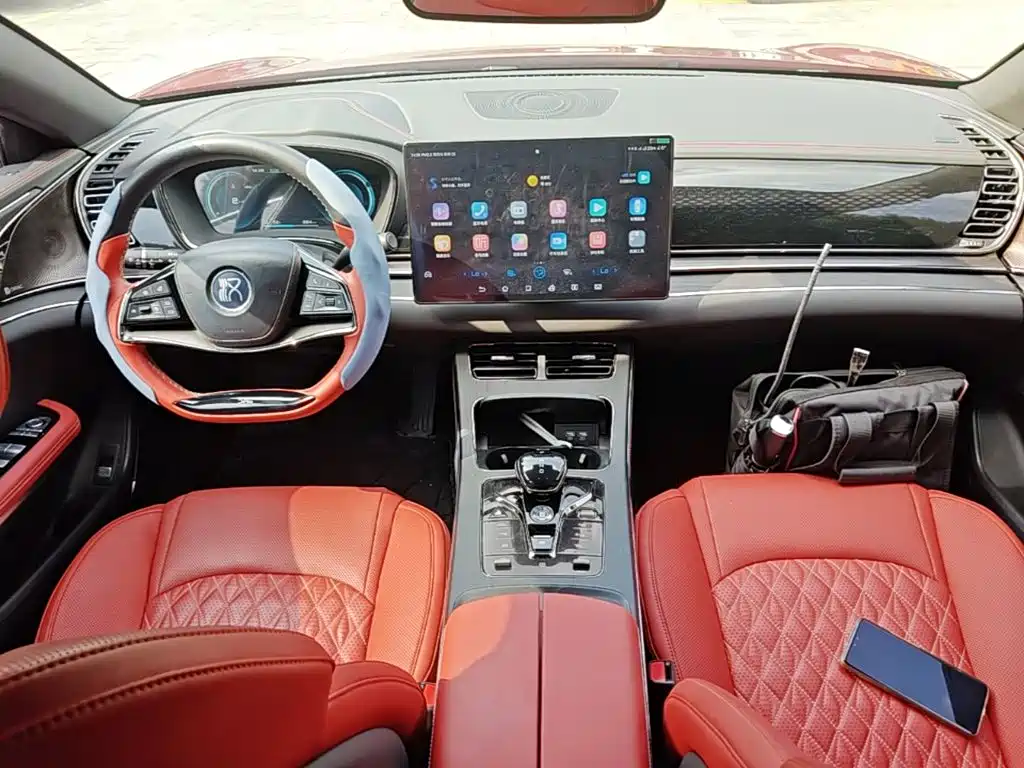 BYD Han — миниатюра 14