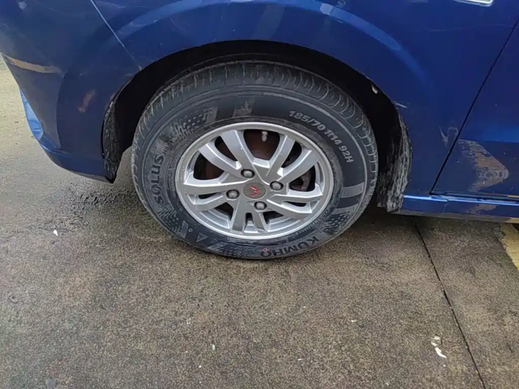 Wuling Hongguang — миниатюра 23