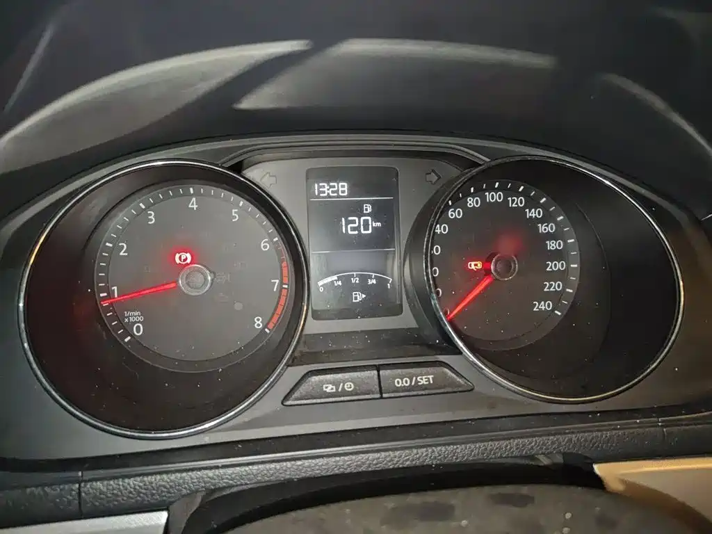 Volkswagen Lavida — миниатюра 4