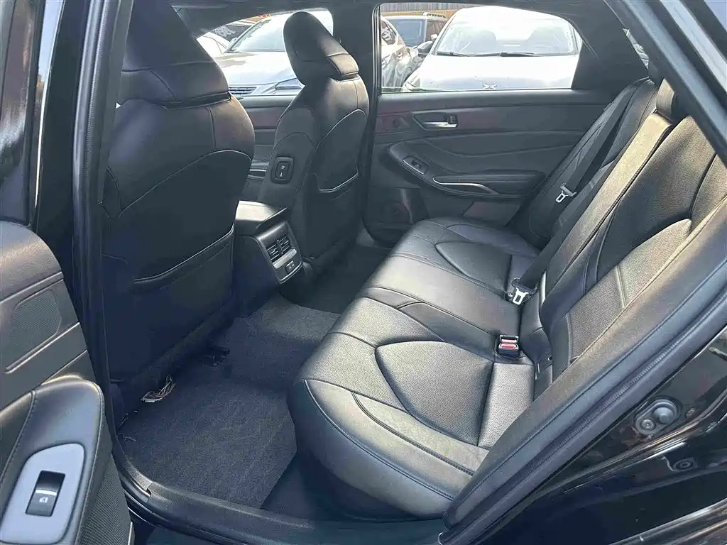 Toyota Avalon — миниатюра 27