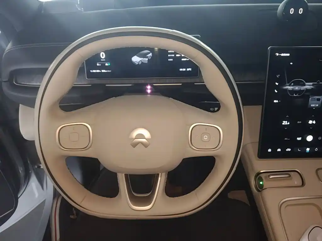 NIO ES6 — миниатюра 11