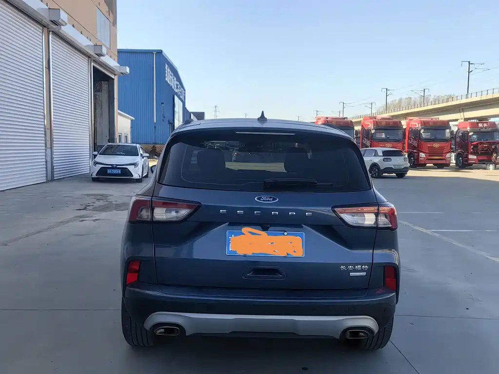 Ford Escape — миниатюра 6