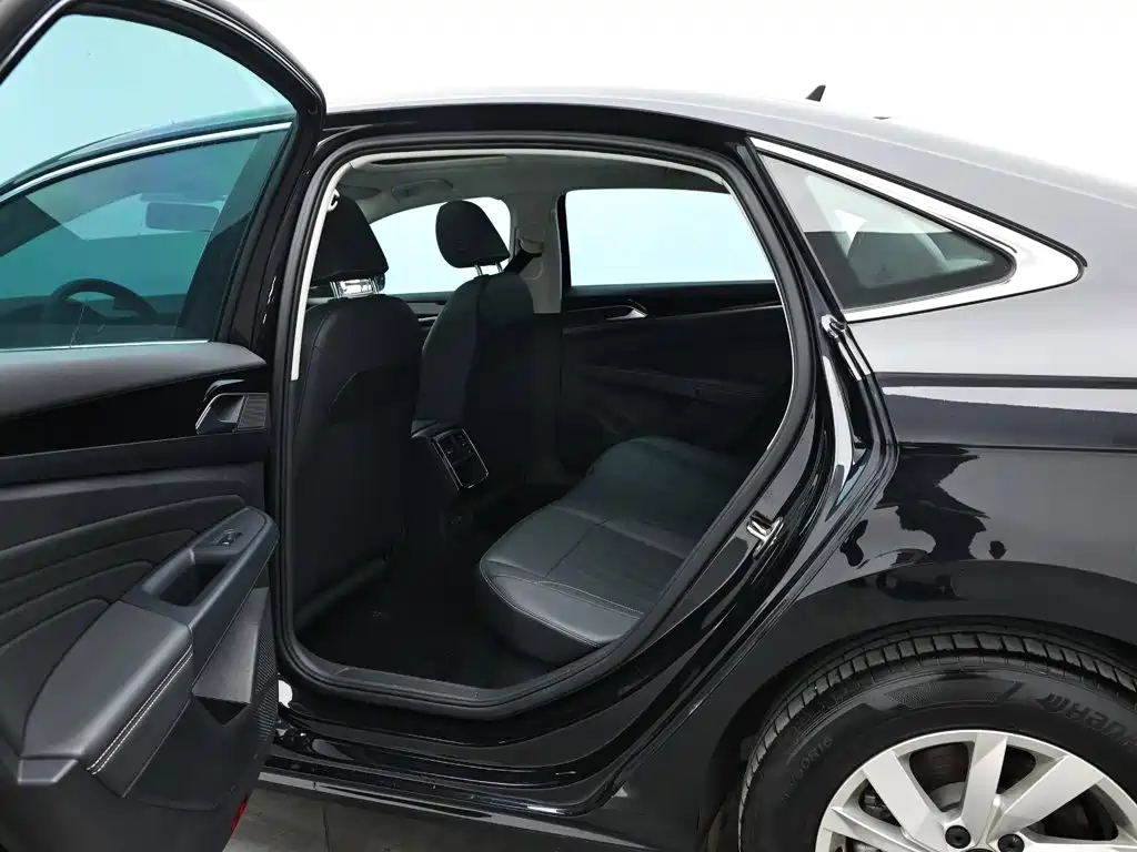 Volkswagen Passat — миниатюра 15