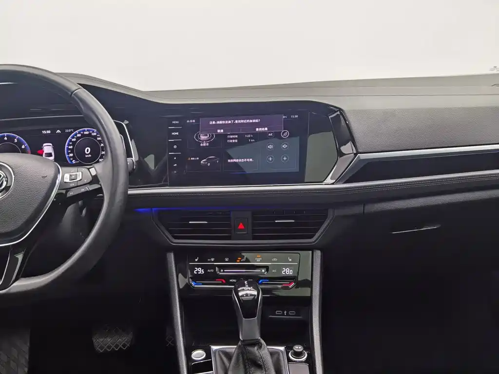 Volkswagen Sagitar — миниатюра 12