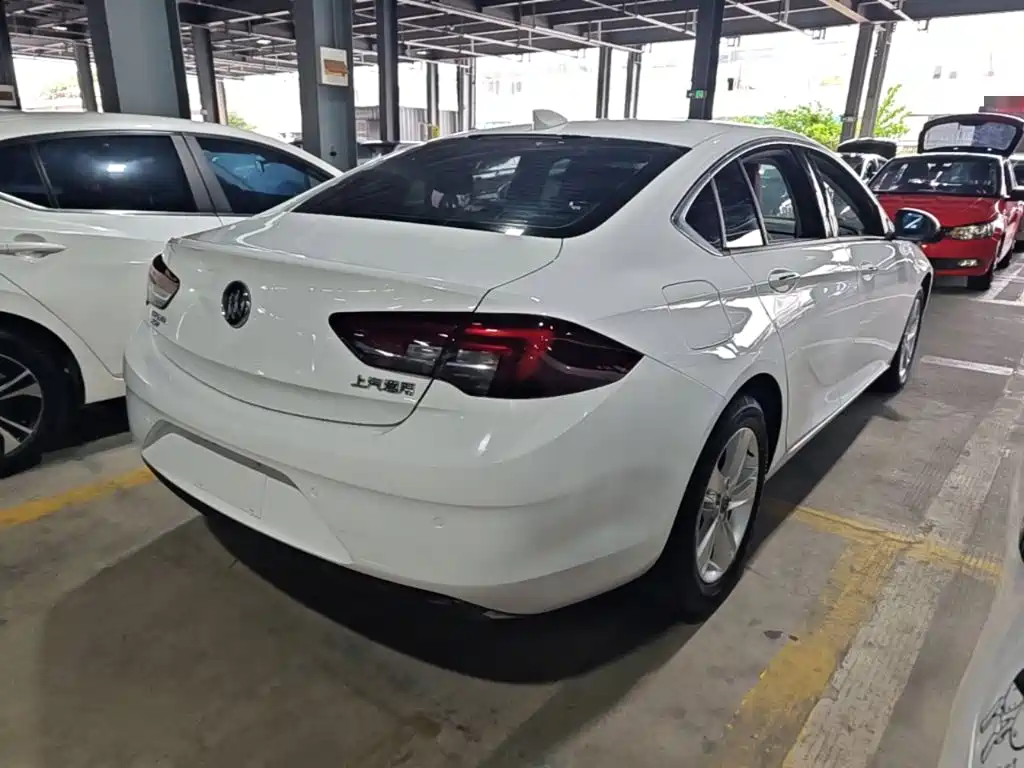 Buick Regal — миниатюра 7
